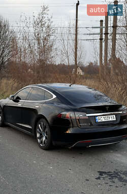 Лифтбек Tesla Model S 2013 в Ковеле