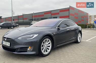 Tesla Model S 2017