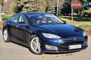 Ліфтбек Tesla Model S 2013 в Луцьку