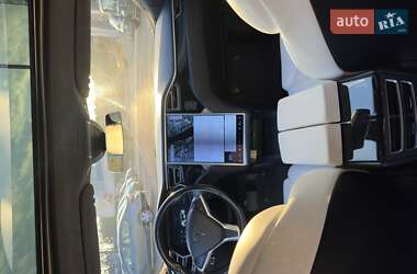 Ліфтбек Tesla Model S 2015 в 