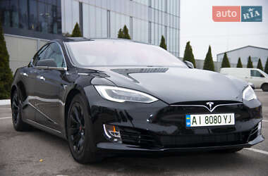 Лифтбек Tesla Model S 2019 в Киеве