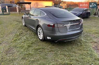 Лифтбек Tesla Model S 2013 в Самборе