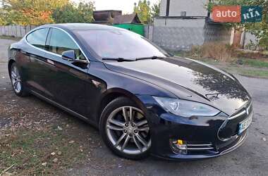 Tesla Model S 2015 Tesla Model S 2015