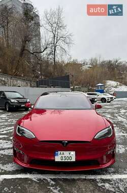 Лифтбек Tesla Model S 2022 в Киеве