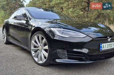 Tesla Model S 2016