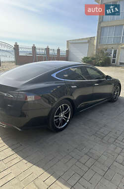 Tesla Model S 2015 Tesla Model S 2015