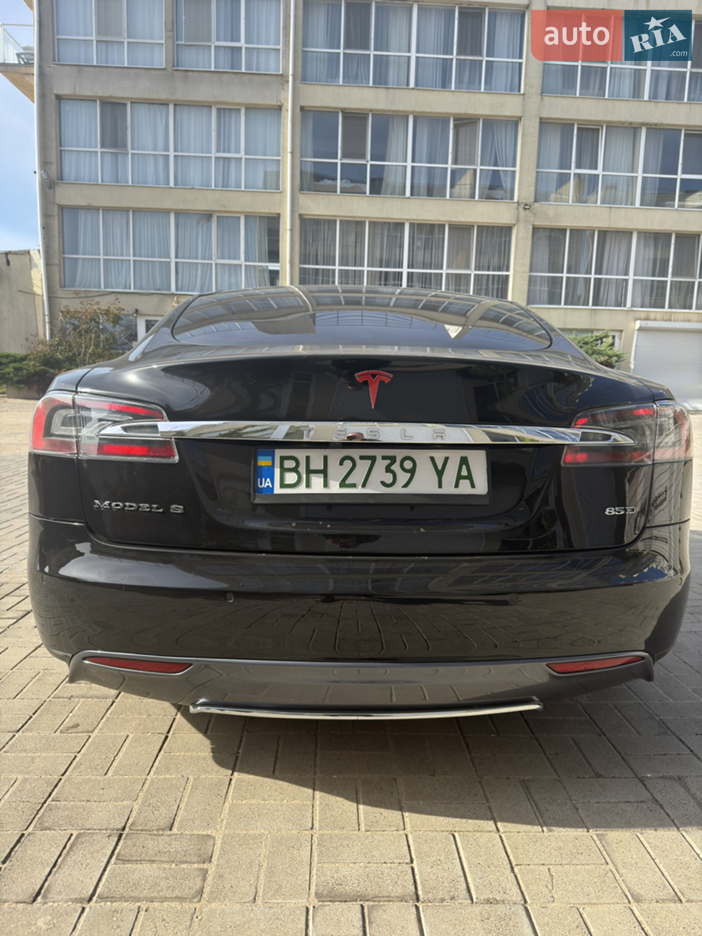 2015 Tesla Model S - мініатюра 9