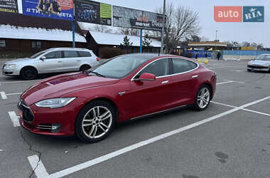 Лифтбек Tesla Model S 2013 в Борисполе