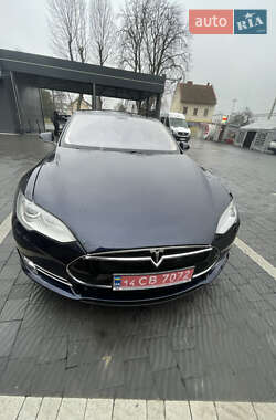 Лифтбек Tesla Model S 2014 в Ивано-Франковске