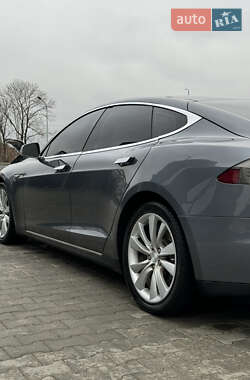 Лифтбек Tesla Model S 2014 в Хмельницком