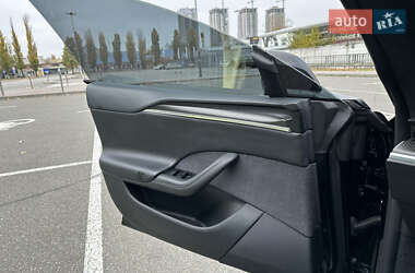 Лифтбек Tesla Model S 2021 в 
