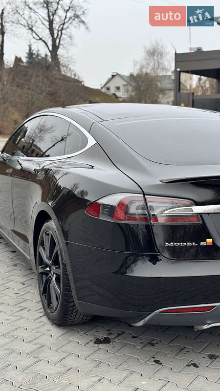 Ліфтбек Tesla Model S 2014 в Зборові