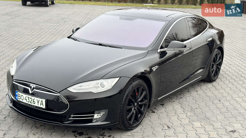 Ліфтбек Tesla Model S 2014 в Зборові