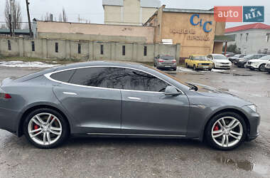 Лифтбек Tesla Model S 2013 в Полтаве