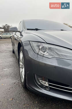 Лифтбек Tesla Model S 2013 в Полтаве