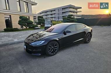 Лифтбек Tesla Model S 2021 в Киеве