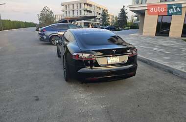 Лифтбек Tesla Model S 2021 в Киеве