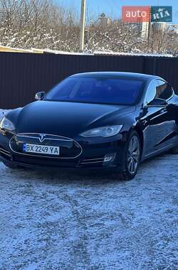 Ліфтбек Tesla Model S 2014 в Хмельницькому