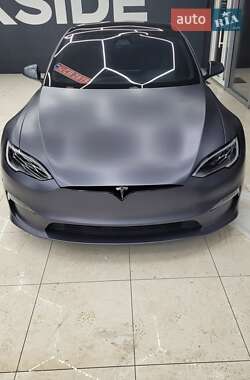 Лифтбек Tesla Model S 2022 в 