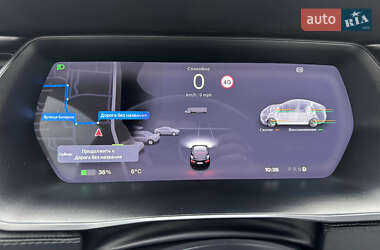 Лифтбек Tesla Model S 2019 в 