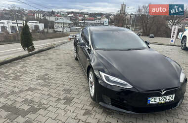 Ліфтбек Tesla Model S 2016 в Чернівцях