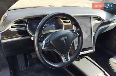 Лифтбек Tesla Model S 2016 в Николаеве