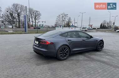 Лифтбек Tesla Model S 2021 в Виннице