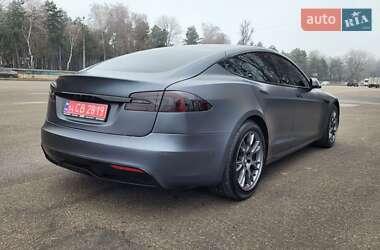 Лифтбек Tesla Model S 2022 в 