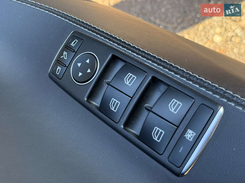 Лифтбек Tesla Model S 2021 в Кривом Роге