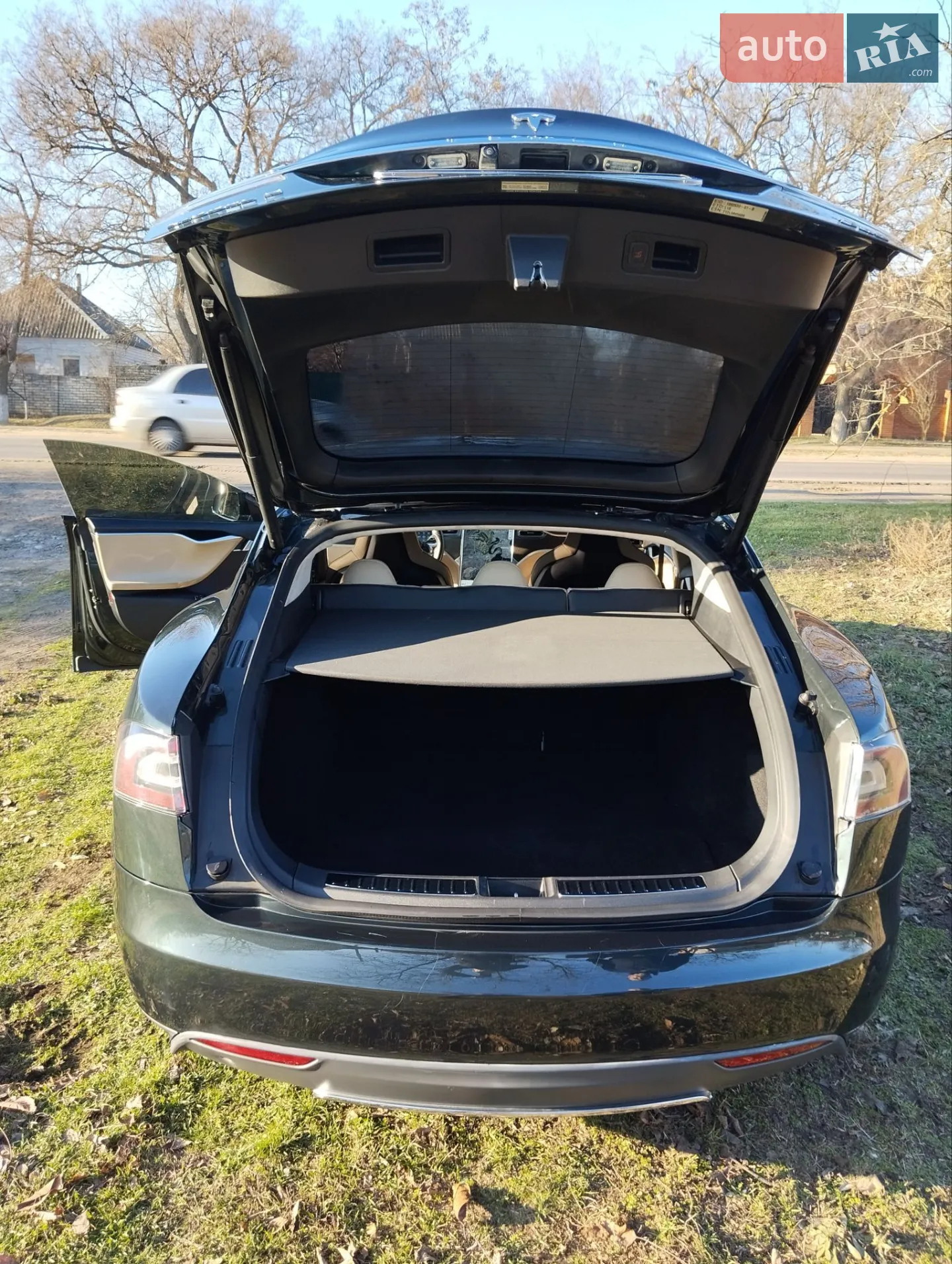 2012 Tesla Model S - мініатюра 27