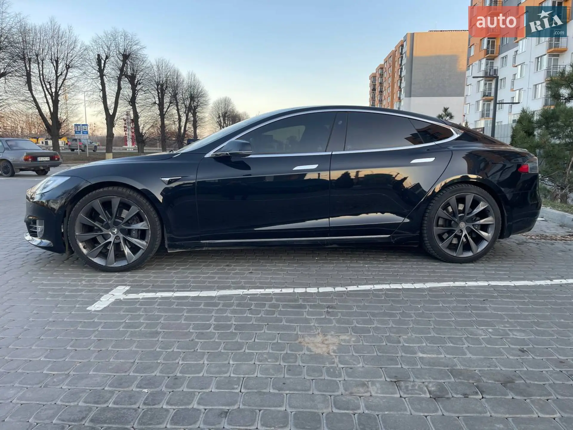 2018 Tesla Model S - мініатюра 3