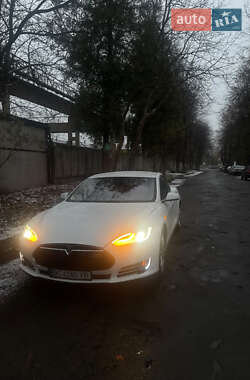 Tesla Model S 2014 Tesla Model S 2014