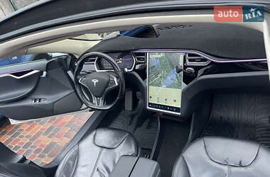 Ліфтбек Tesla Model S 2013 в Києві