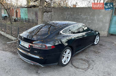 Ліфтбек Tesla Model S 2013 в Одесі