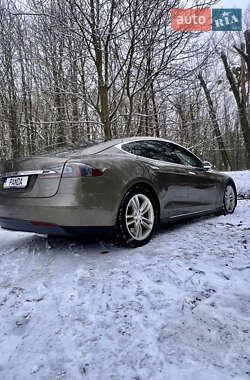 Ліфтбек Tesla Model S 2016 в Хмельницькому