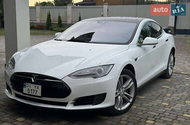 Tesla Model S 2016