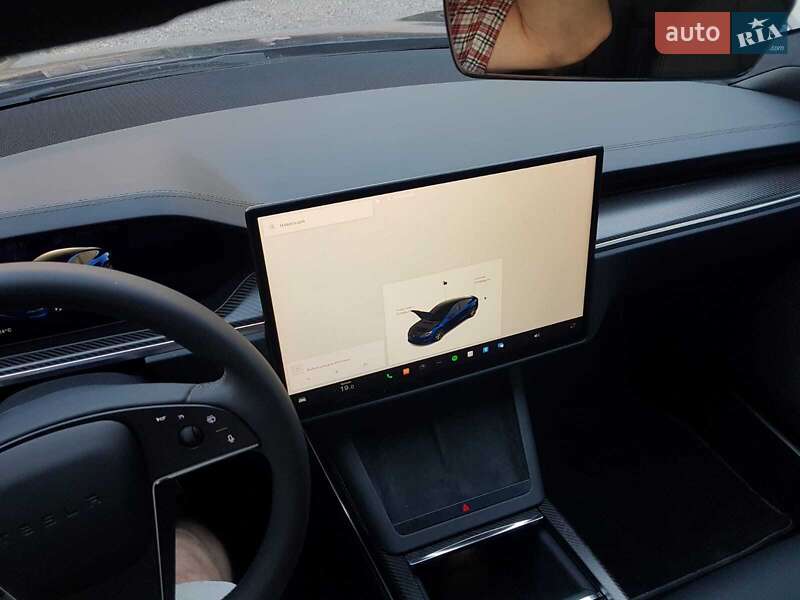 Лифтбек Tesla Model S 2022 в Харькове