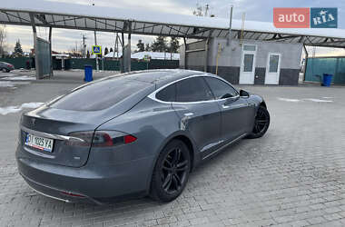 Ліфтбек Tesla Model S 2014 в Києві