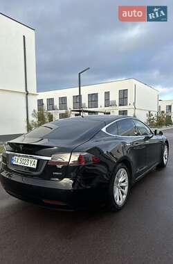 Лифтбек Tesla Model S 2018 в 
