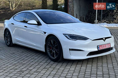 Лифтбек Tesla Model S 2023 в Львове