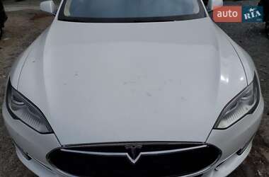 Ліфтбек Tesla Model S 2014 в Івано-Франківську