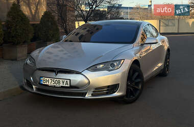 Ліфтбек Tesla Model S 2013 в Одесі