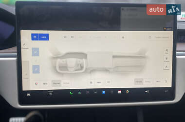 Ліфтбек Tesla Model S 2022 в 