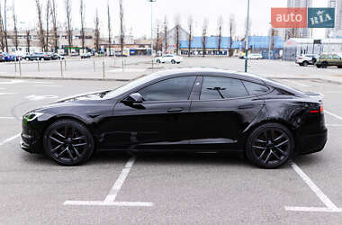 Лифтбек Tesla Model S 2023 в Киеве