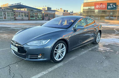 Ліфтбек Tesla Model S 2013 в Києві