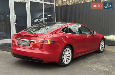 Лифтбек Tesla Model S 2018 в 