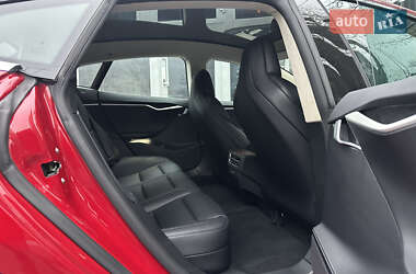 Лифтбек Tesla Model S 2018 в 