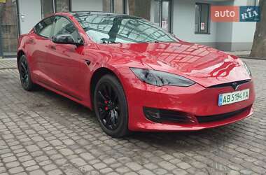 Tesla Model S 2018