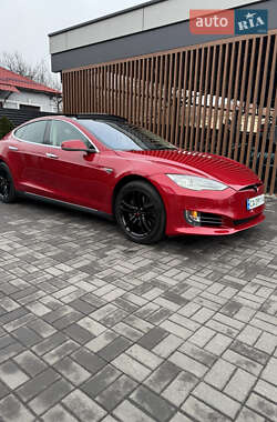 Ліфтбек Tesla Model S 2014 в Черкасах