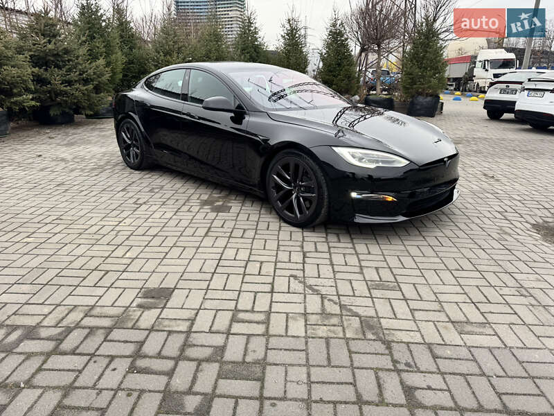 Лифтбек Tesla Model S 2021 в Днепре